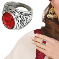 Anello con rubino rosso